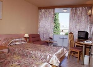 Hotel Oasis 2* - Albena, Bulgaria 2