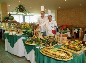 Hotel Oasis 2* - Albena, Bulgaria 3